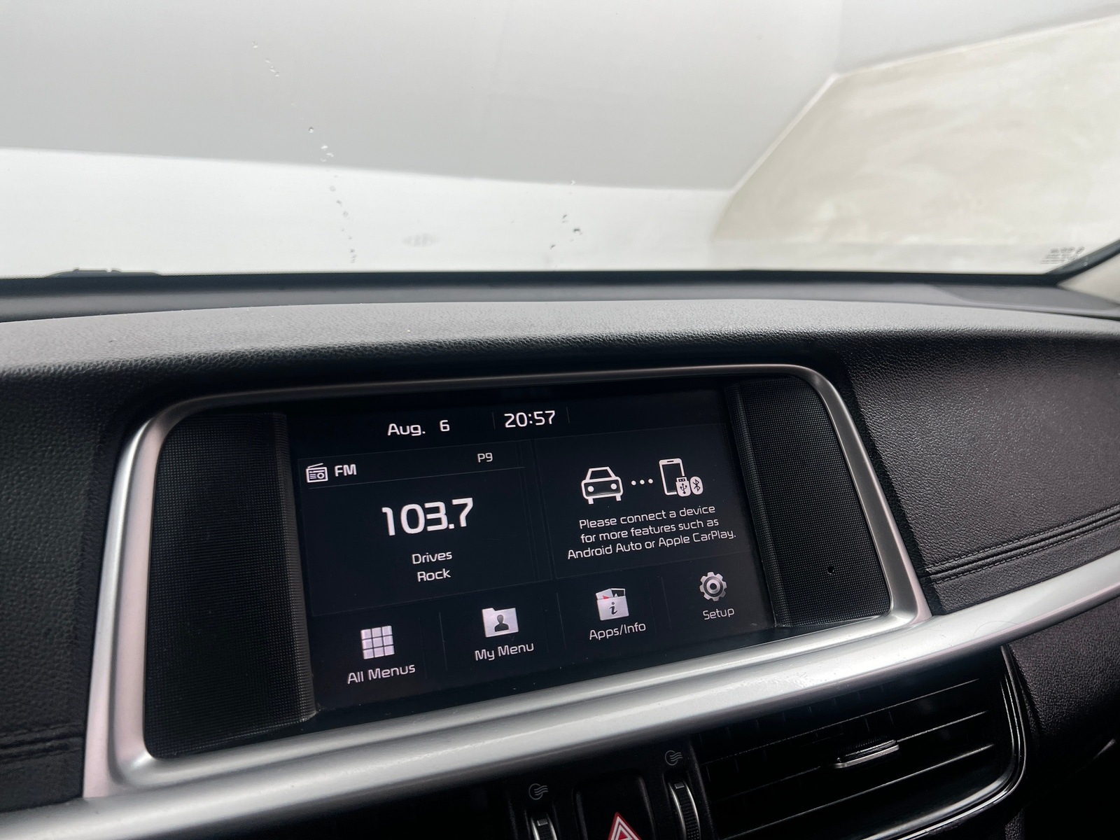 Thumbnail: 2020 Kia Optima - 4