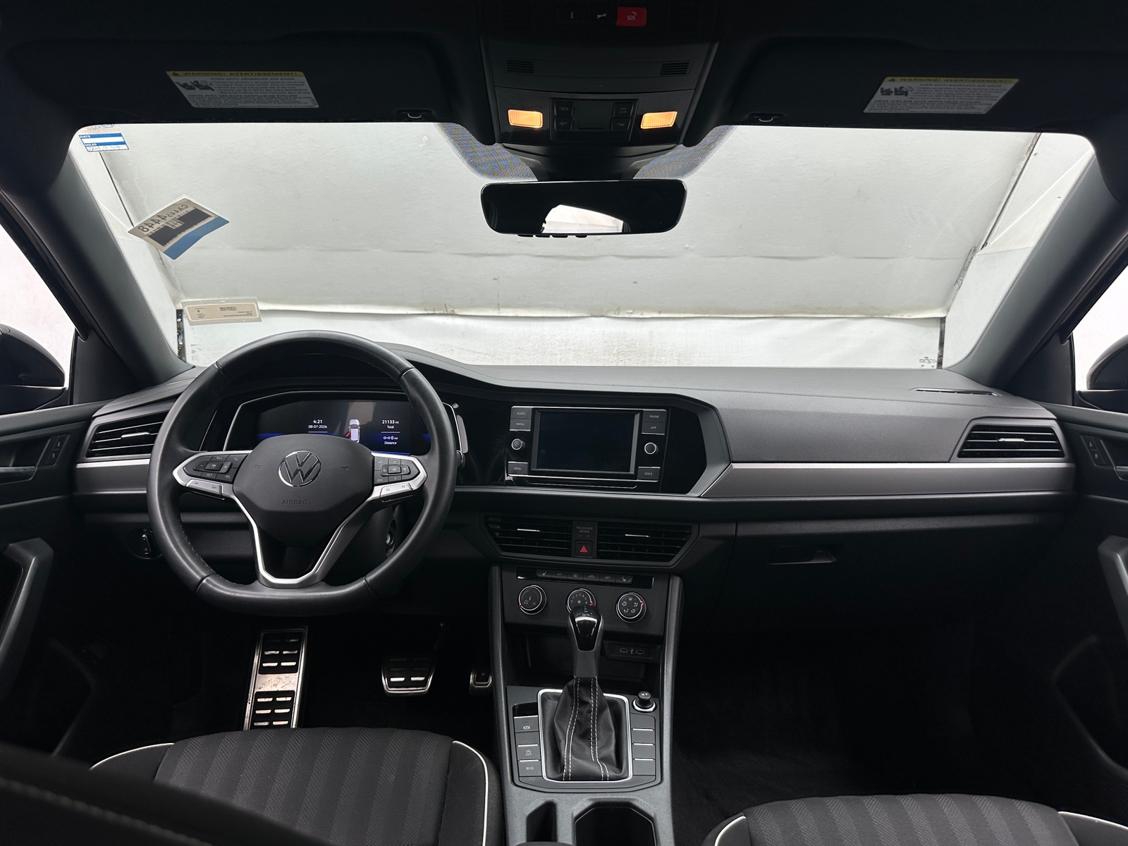 Thumbnail: 2024 Volkswagen Jetta - 3