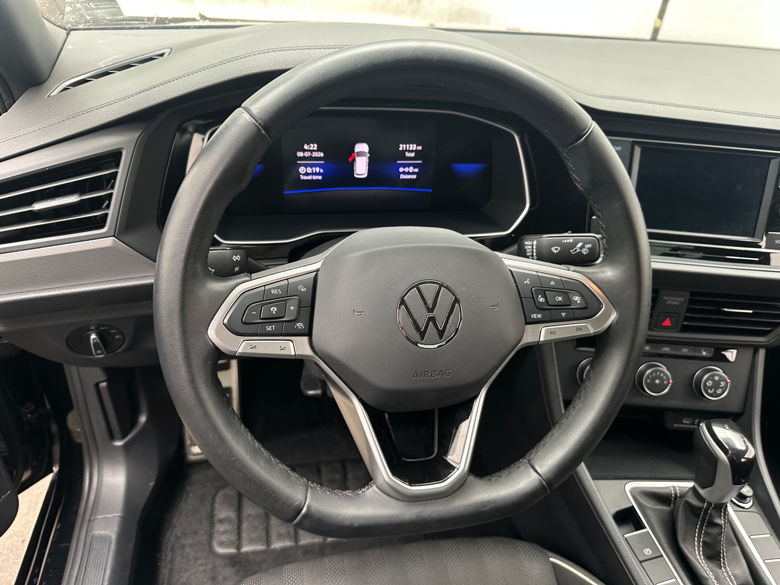 Thumbnail: 2024 Volkswagen Jetta - 5