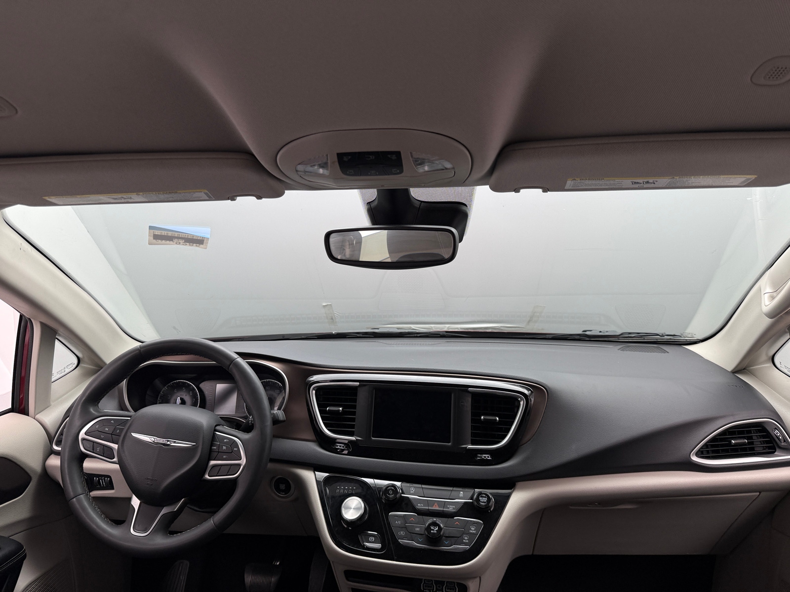 Thumbnail: 2023 Chrysler Voyager - 3