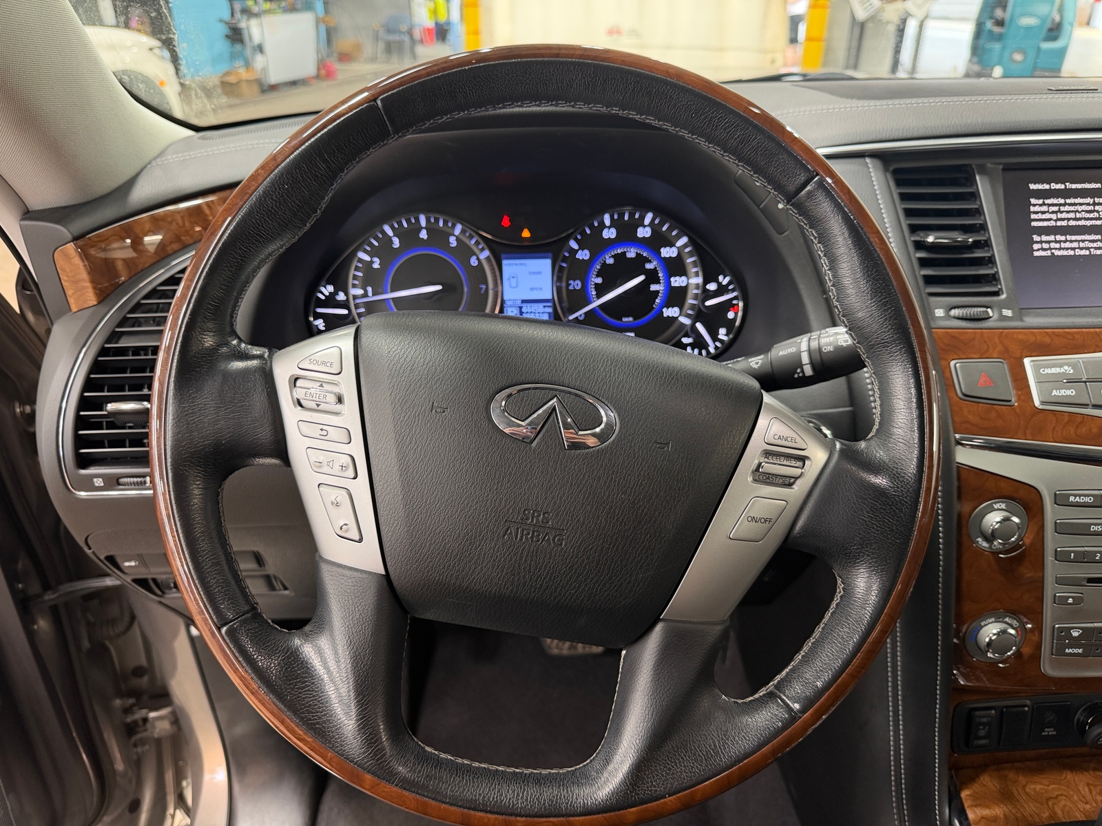 Thumbnail: 2019 INFINITI QX80 - 4