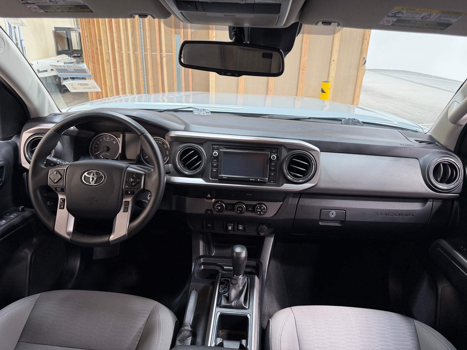 Thumbnail: 2019 Toyota Tacoma - 3