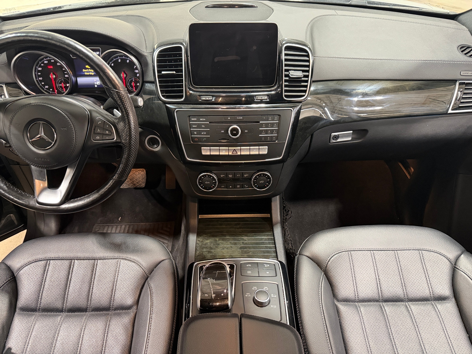 Thumbnail: 2019 Mercedes-Benz GLS - 2