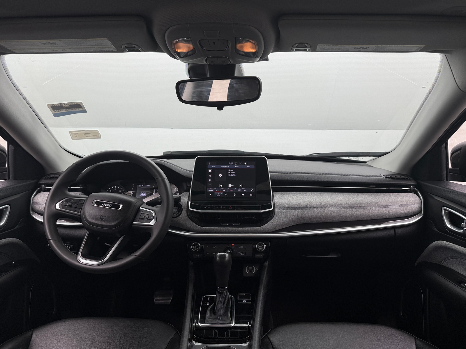 Thumbnail: 2022 Jeep Compass - 3