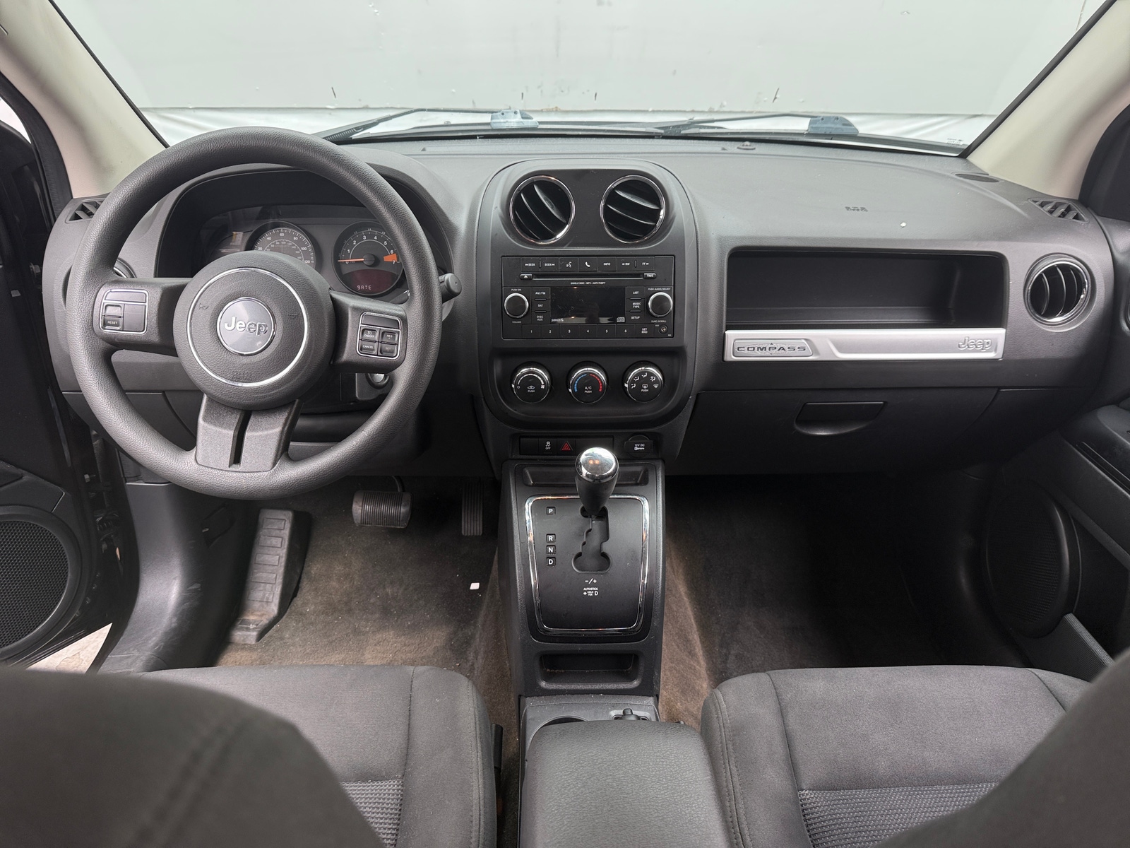 Thumbnail: 2016 Jeep Compass - 3
