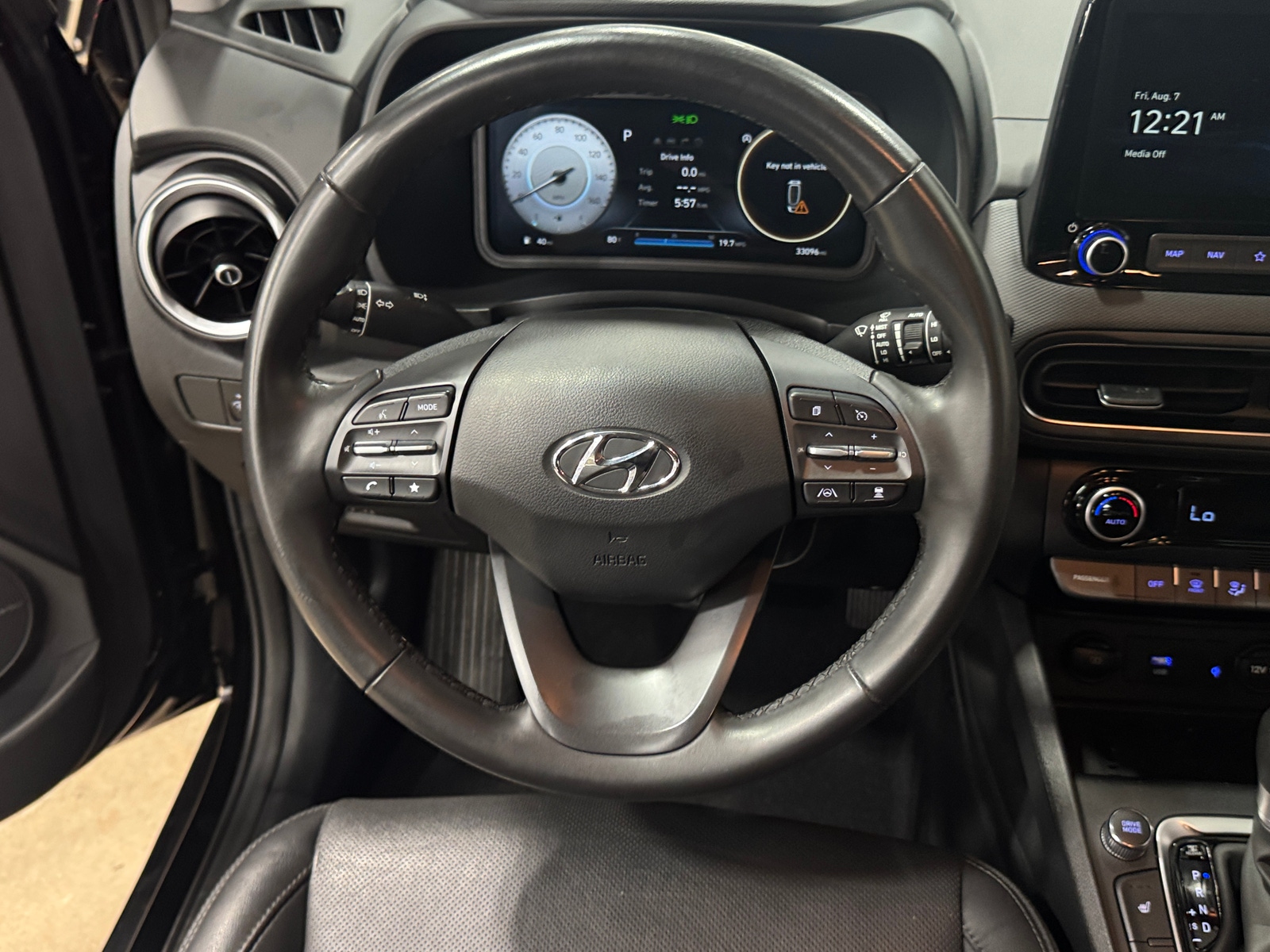 Thumbnail: 2023 Hyundai Kona - 4