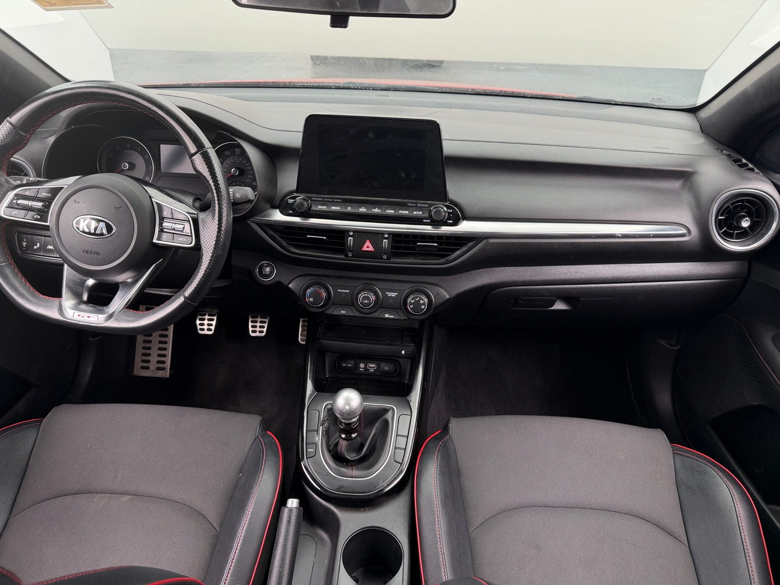 Thumbnail: 2020 Kia Forte - 3