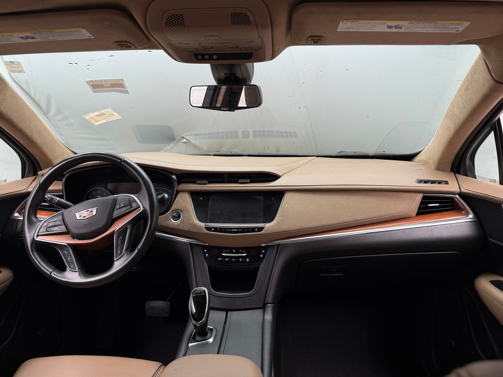 Thumbnail: 2017 Cadillac XT5 - 2