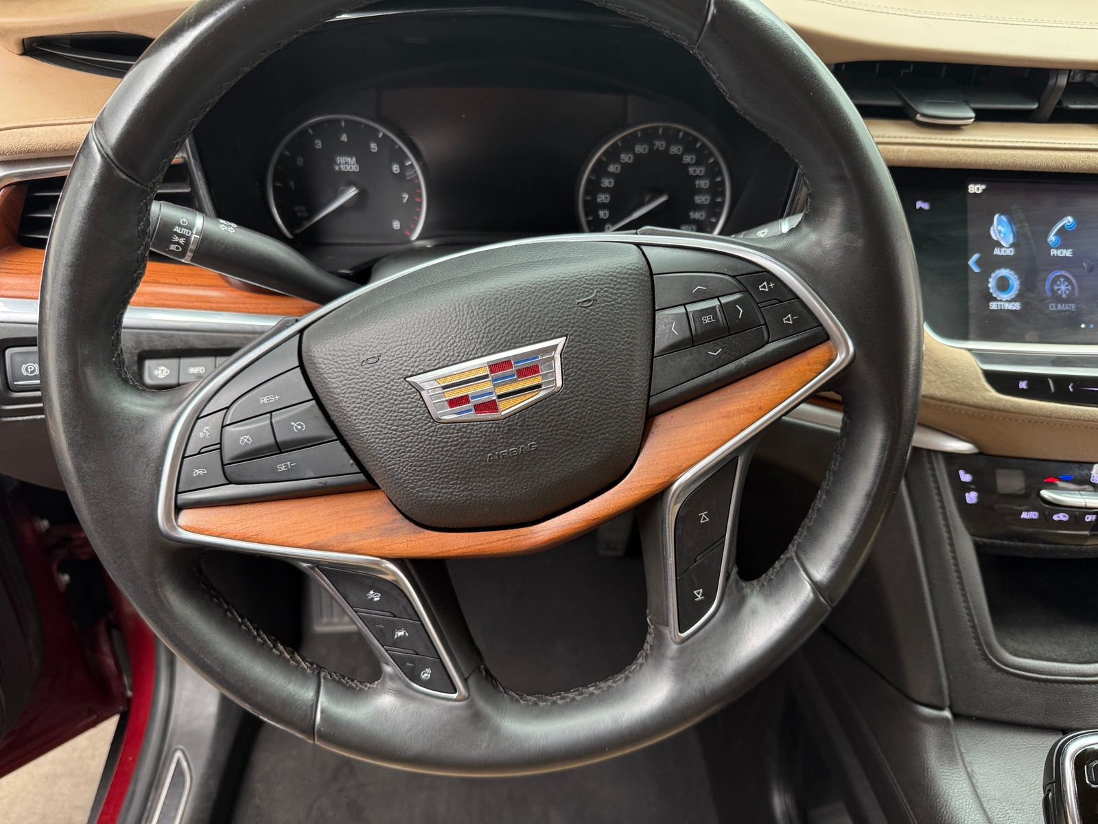 Thumbnail: 2017 Cadillac XT5 - 4