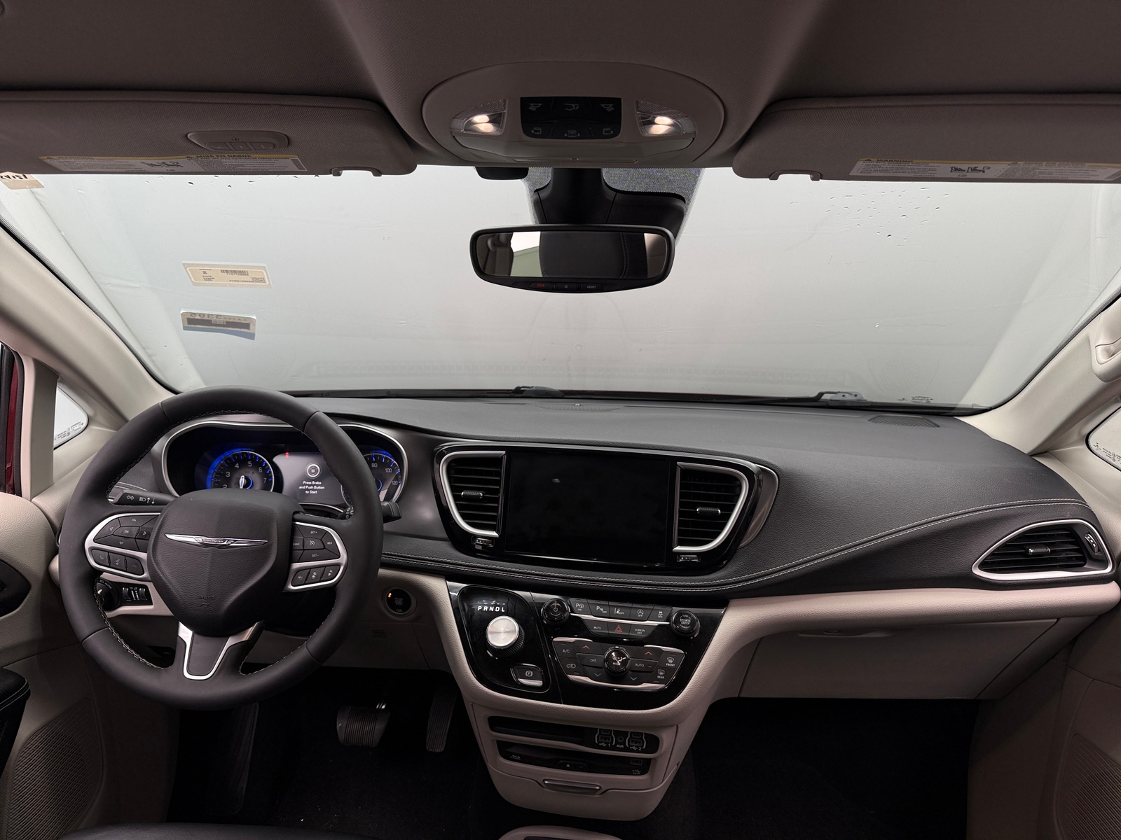 Thumbnail: 2022 Chrysler Pacifica - 2