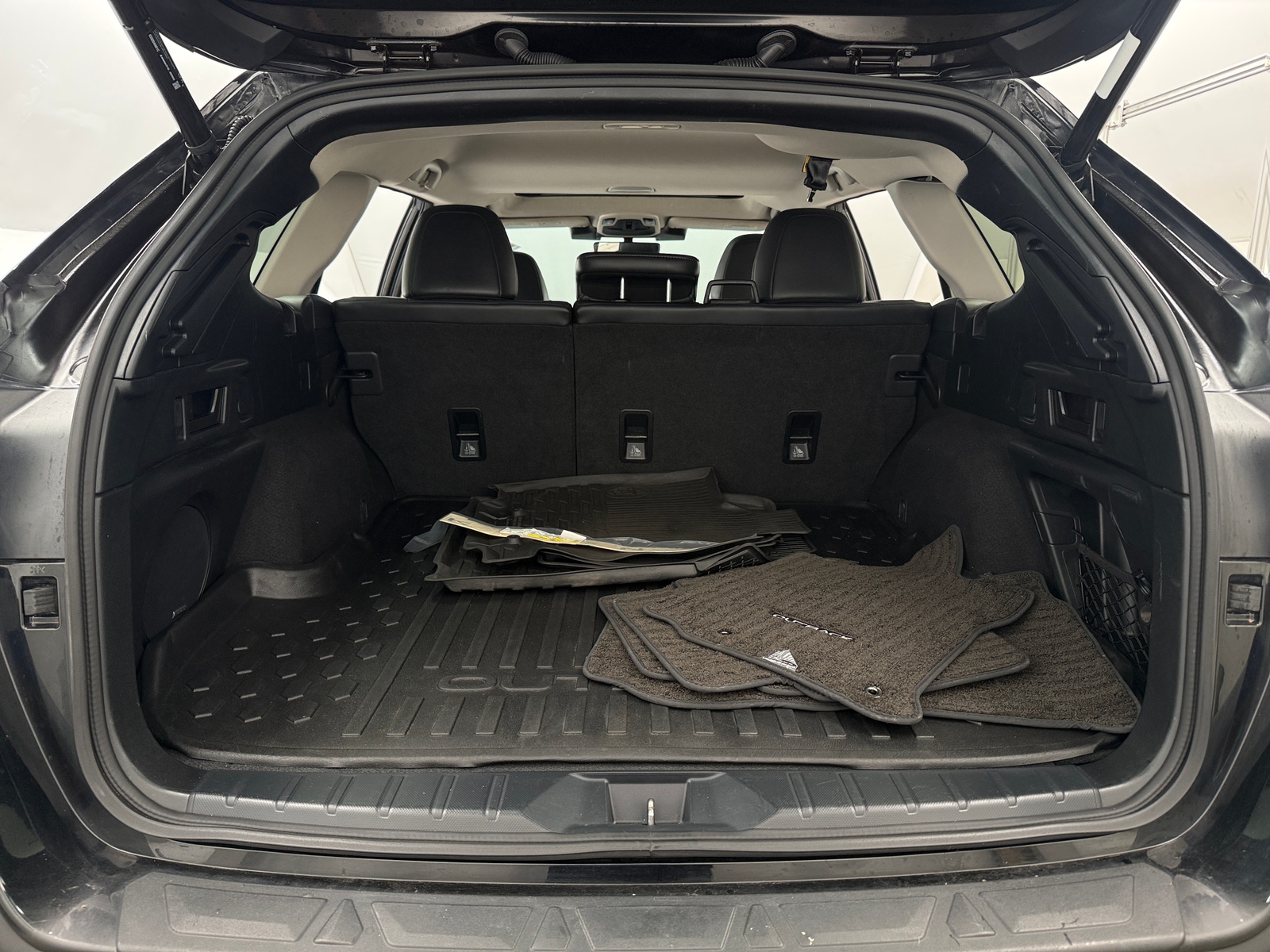 Thumbnail: 2023 Subaru Outback - 6