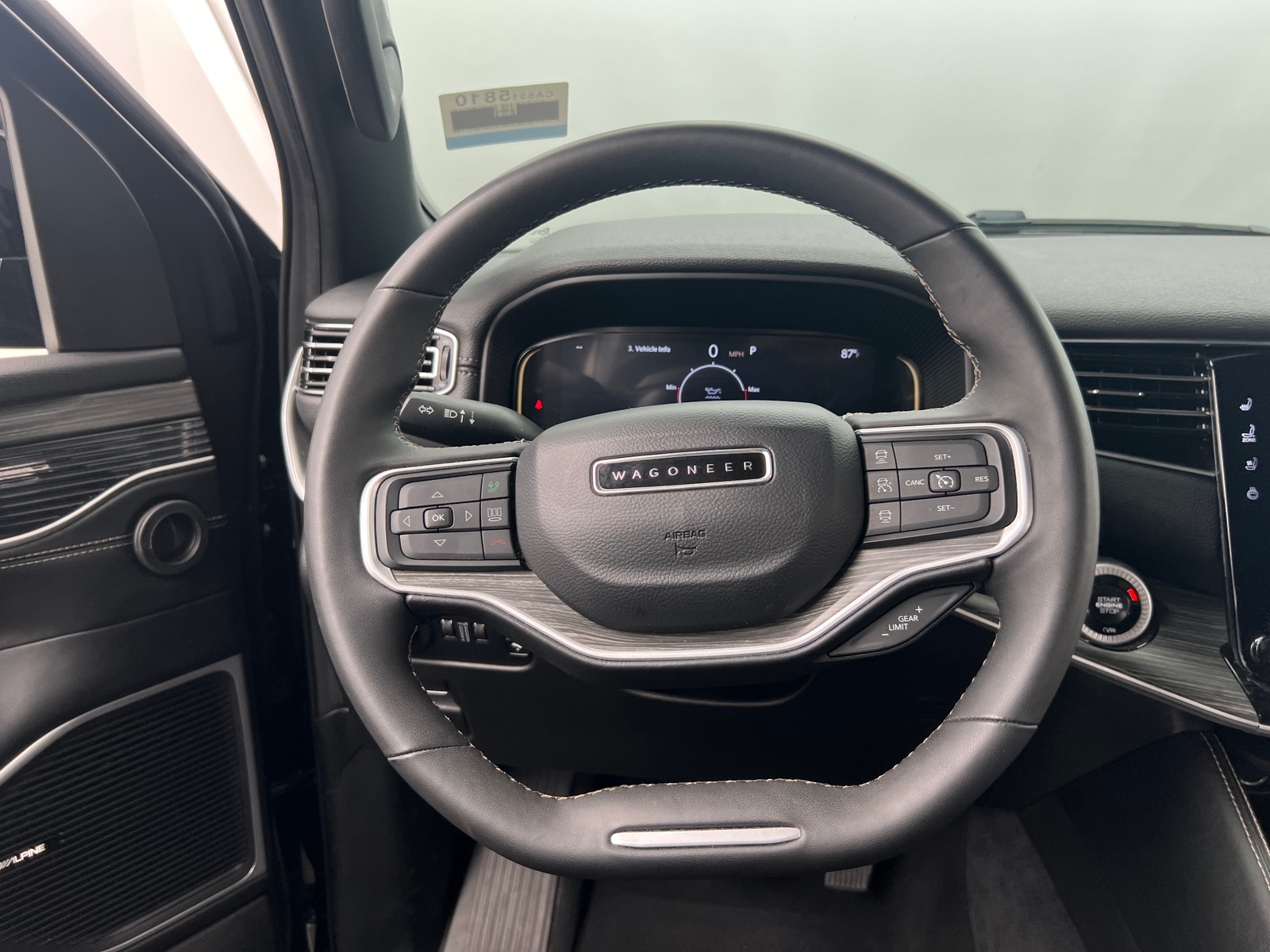 Thumbnail: 2024 Jeep Wagoneer - 4