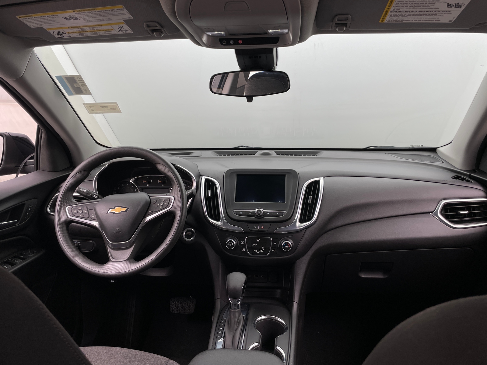 Thumbnail: 2023 Chevrolet Equinox - 3