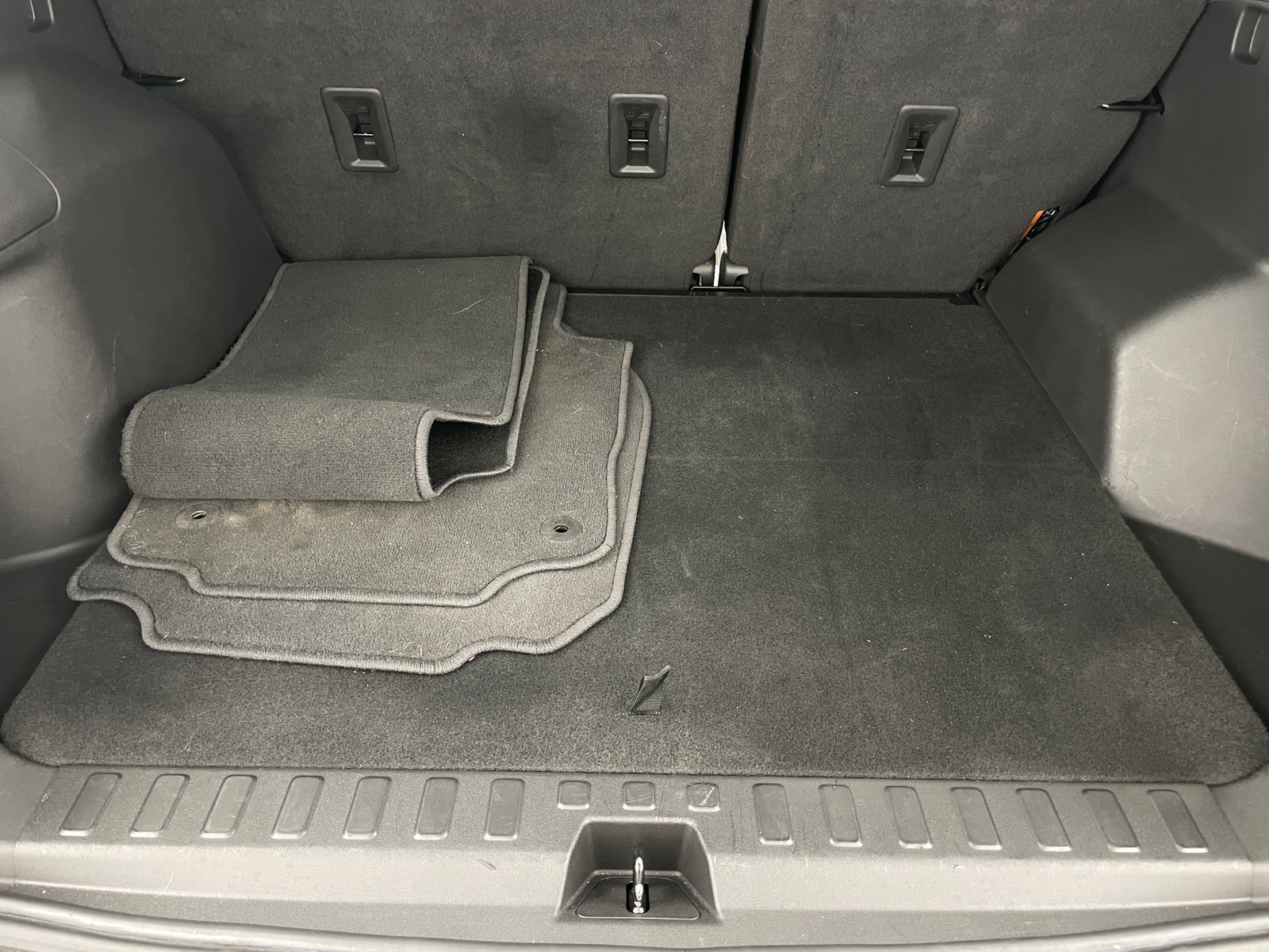 Thumbnail: 2023 Chevrolet Equinox - 7