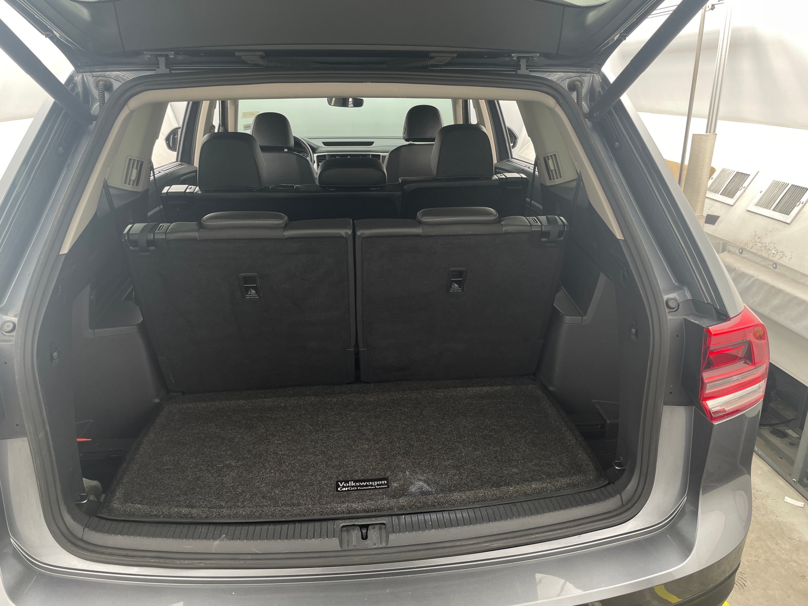 Thumbnail: 2019 Volkswagen Atlas - 6