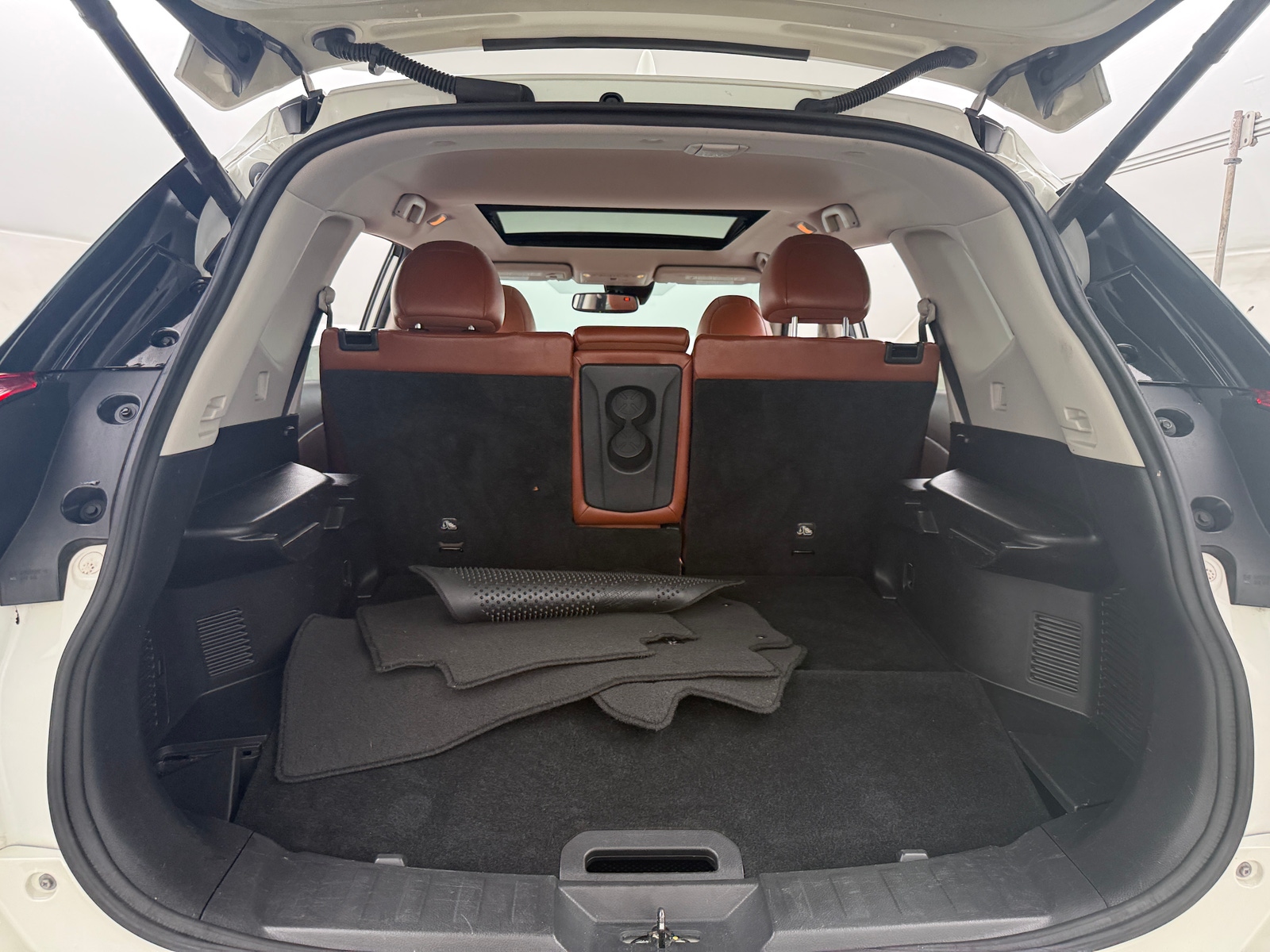 Thumbnail: 2017 Nissan Rogue - 6