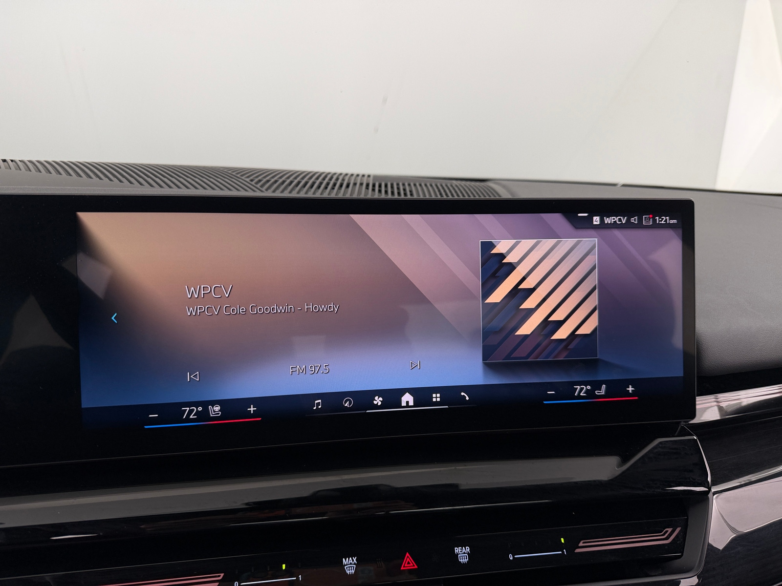 Thumbnail: 2026 BMW 5 Series - 3