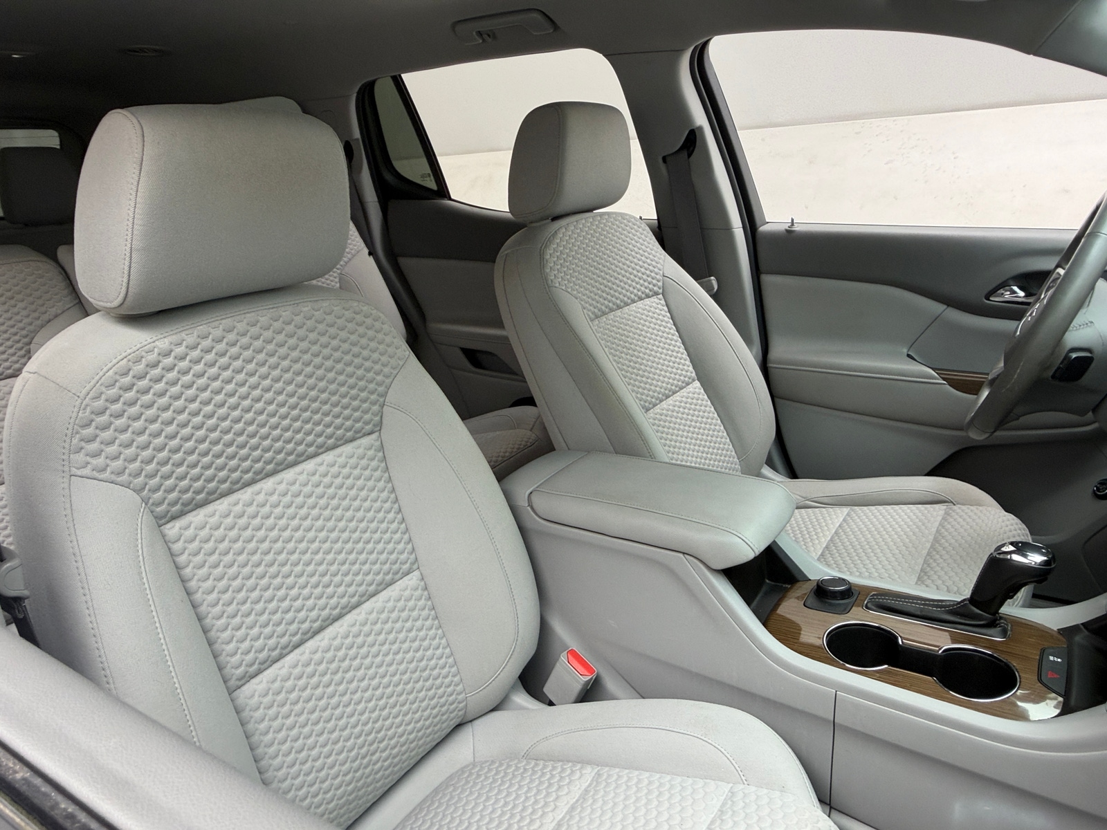Thumbnail: 2018 GMC Acadia - 2