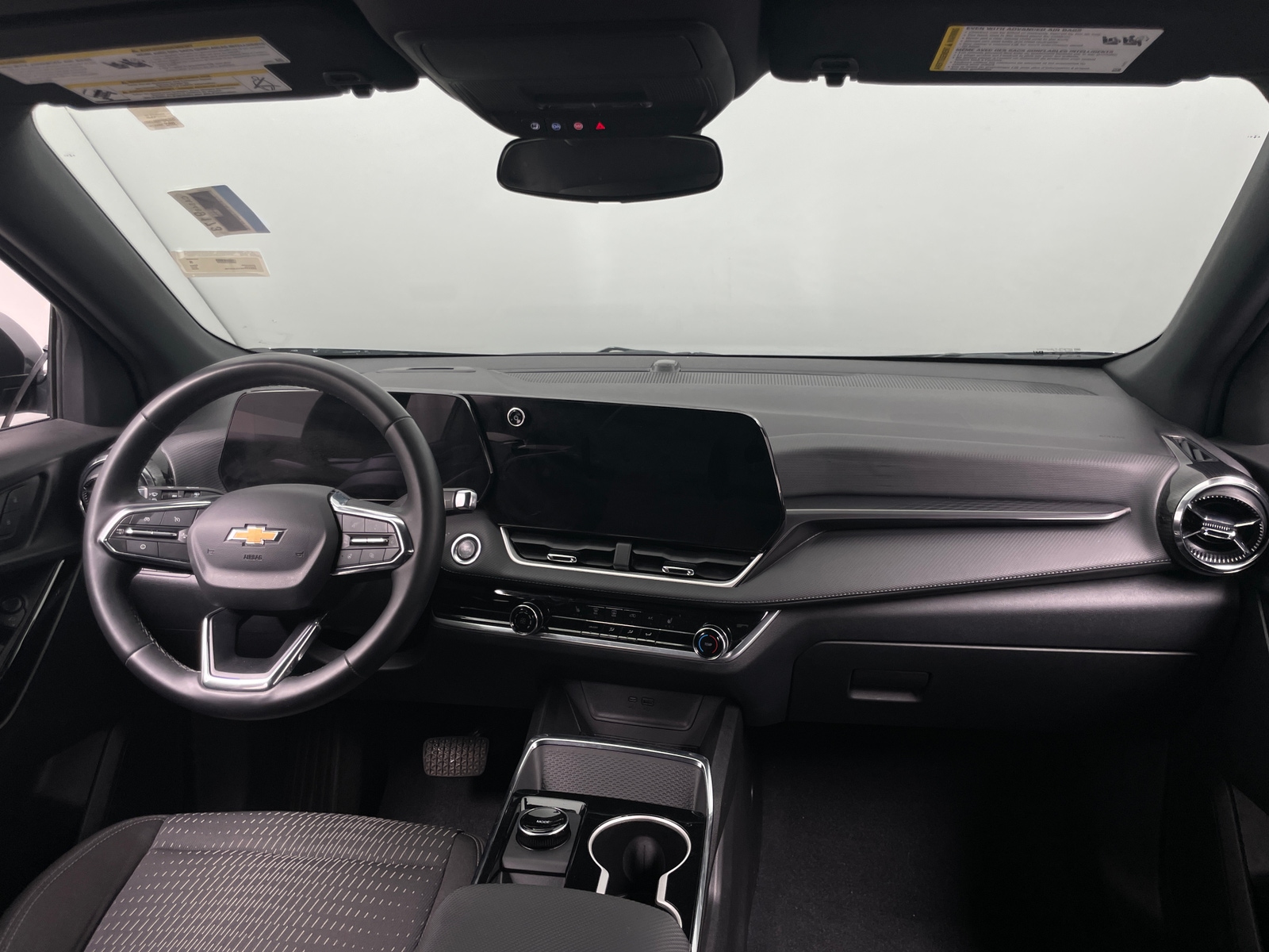 Thumbnail: 2026 Chevrolet Equinox - 3