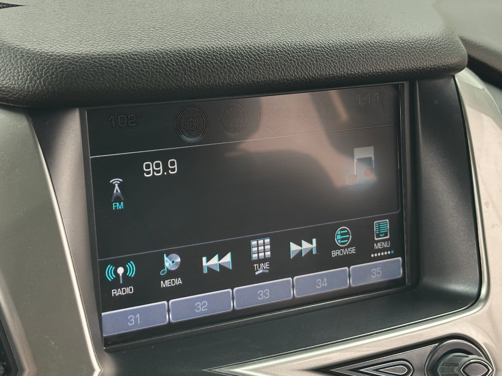 Thumbnail: 2020 Chevrolet Tahoe - 3