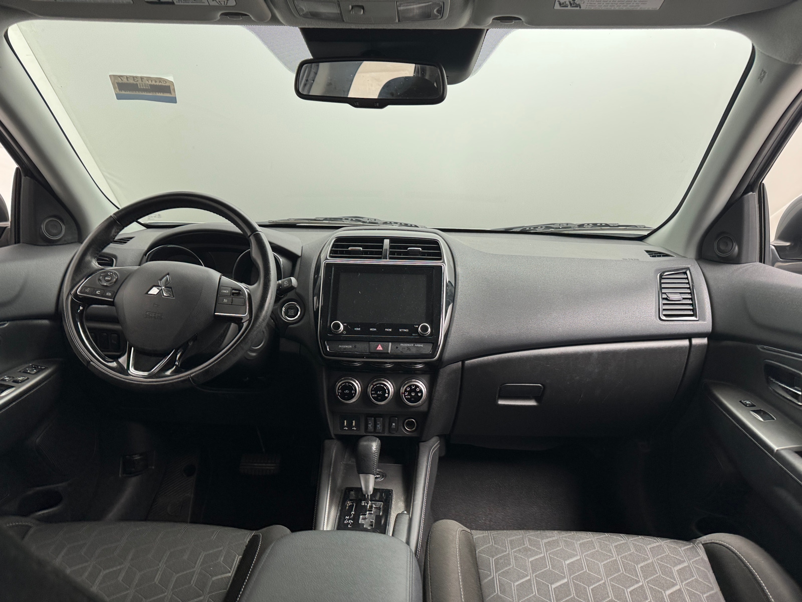 Thumbnail: 2021 Mitsubishi Outlander Sport - 3