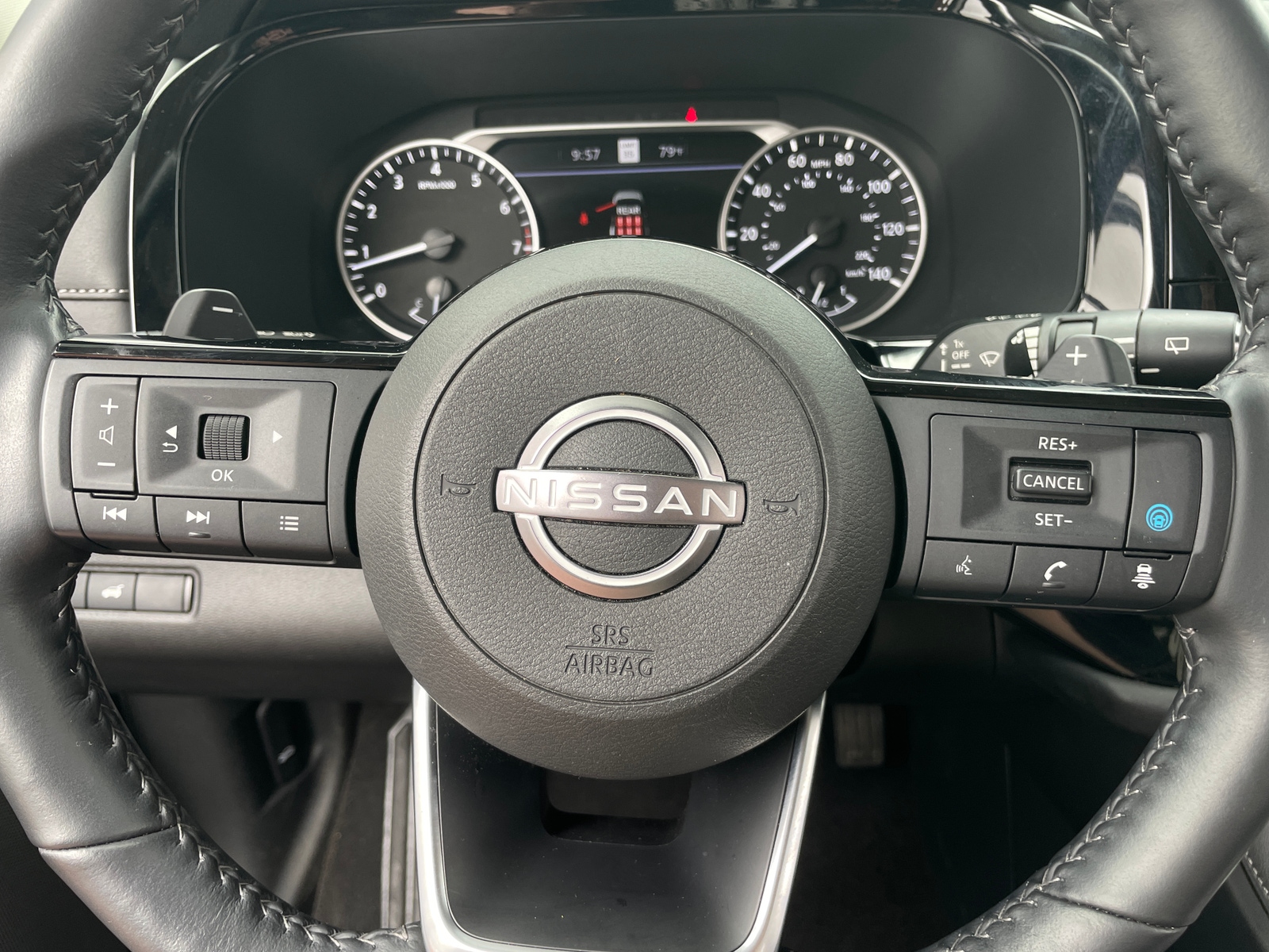 Thumbnail: 2023 Nissan Pathfinder - 4