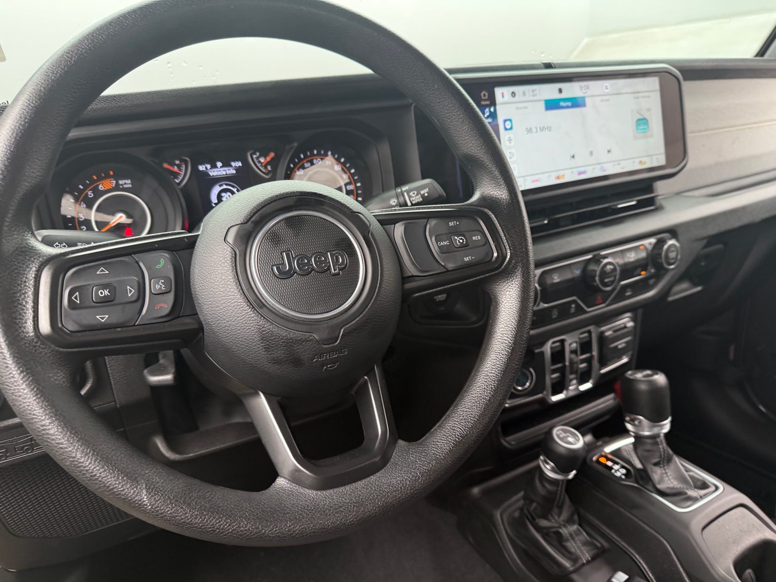 Thumbnail: 2025 Jeep Wrangler - 5