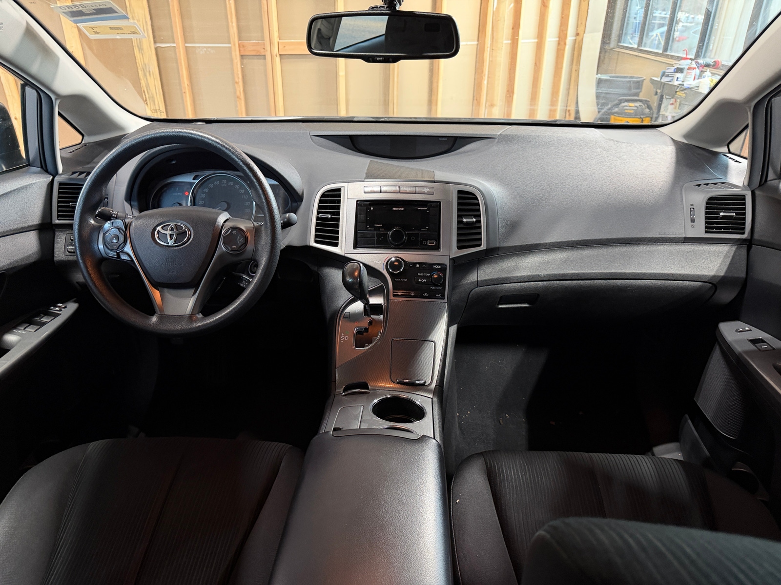 Thumbnail: 2013 Volkswagen Eos - 3