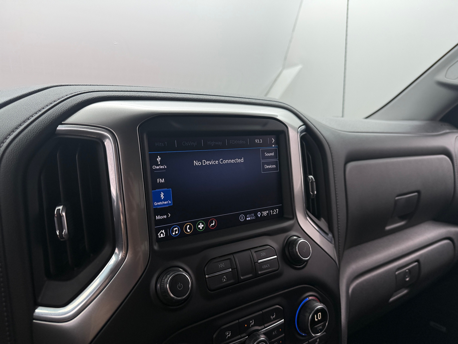 Thumbnail: 2020 Chevrolet Silverado 1500 - 4