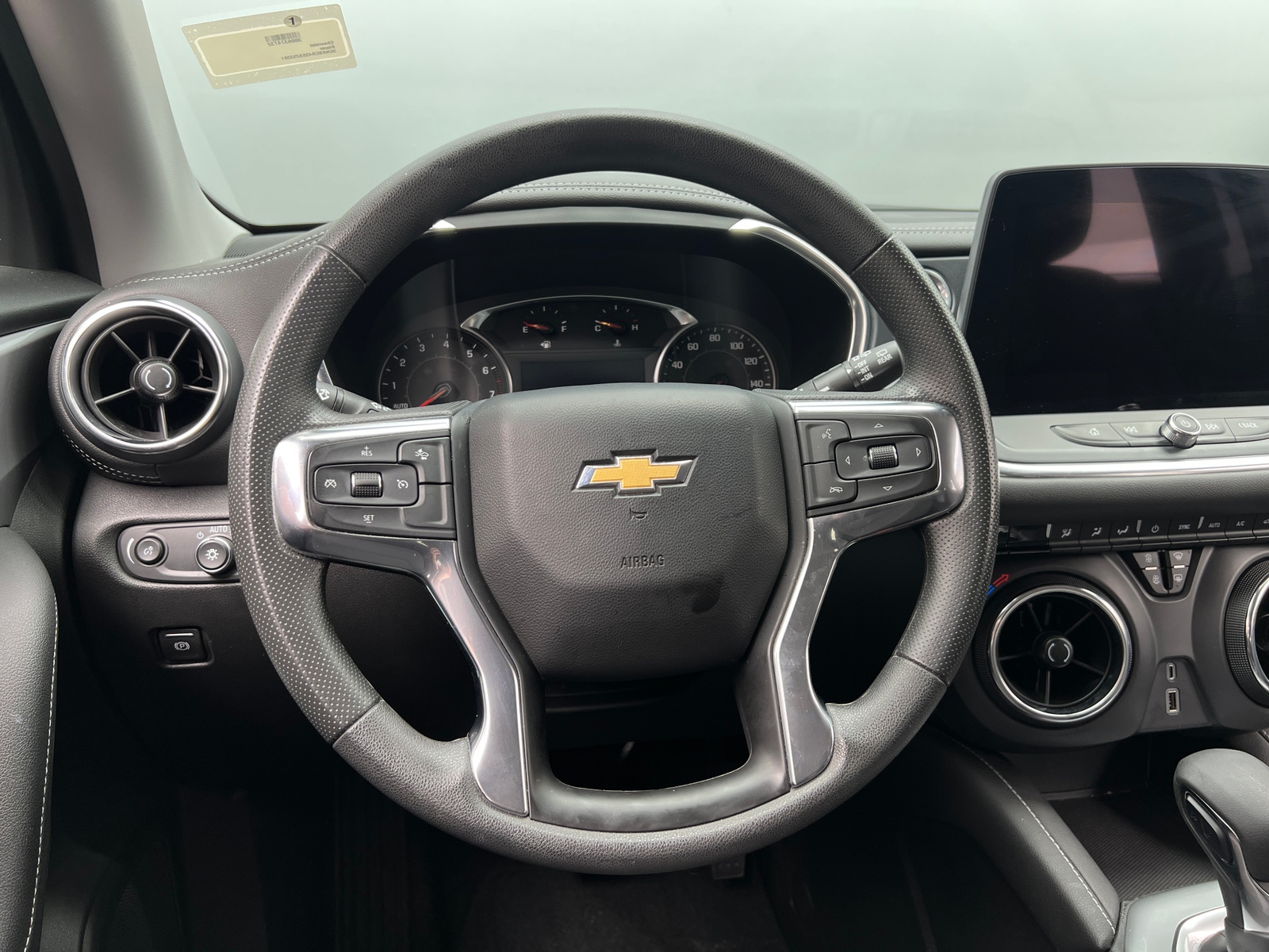 Thumbnail: 2025 Chevrolet Blazer - 5