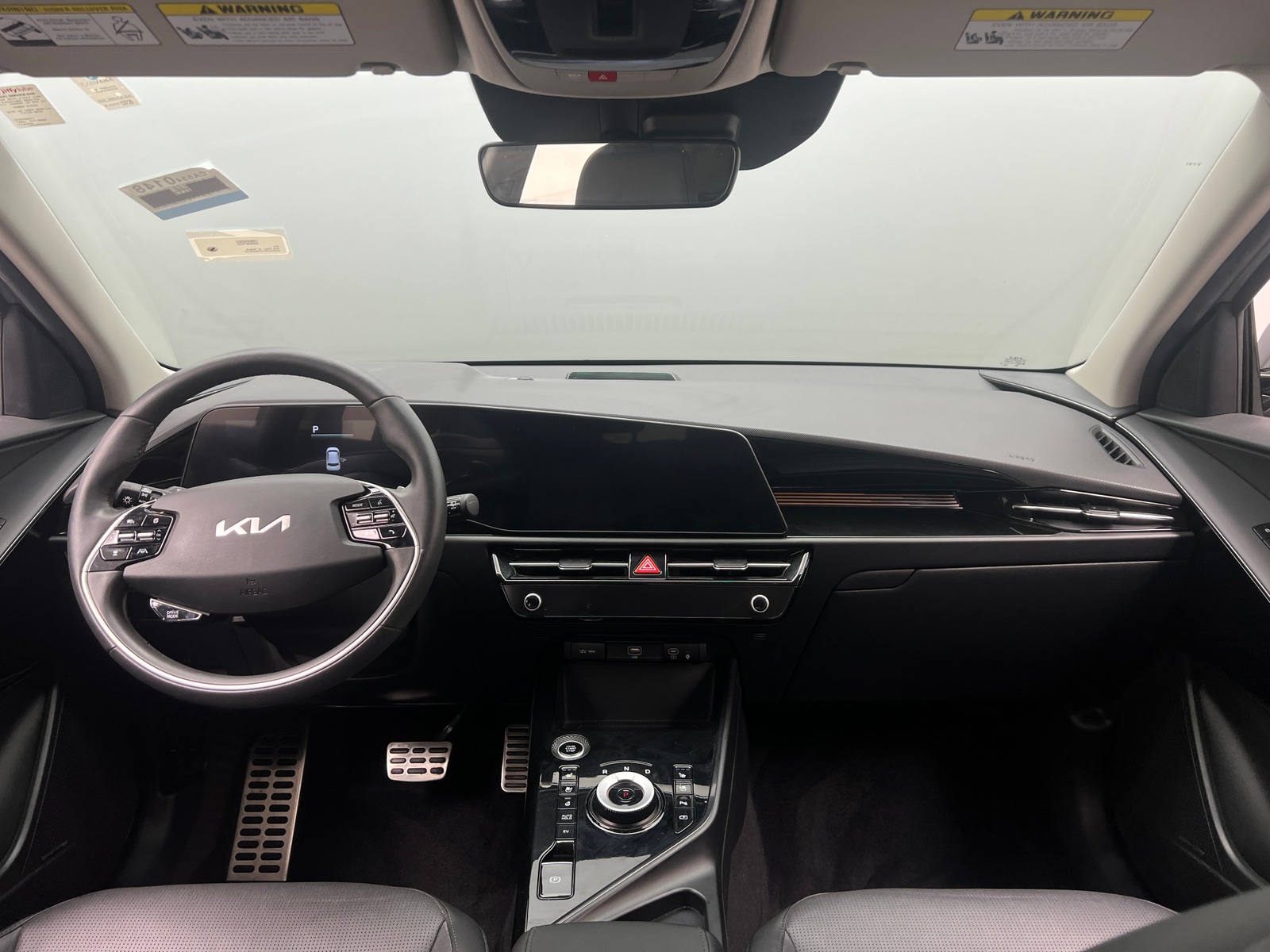 Thumbnail: 2023 Kia Niro - 2