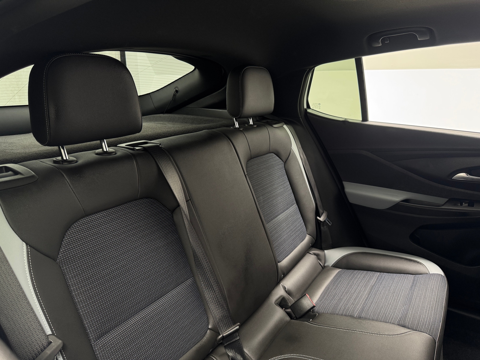 Thumbnail: 2025 Buick Envista - 5