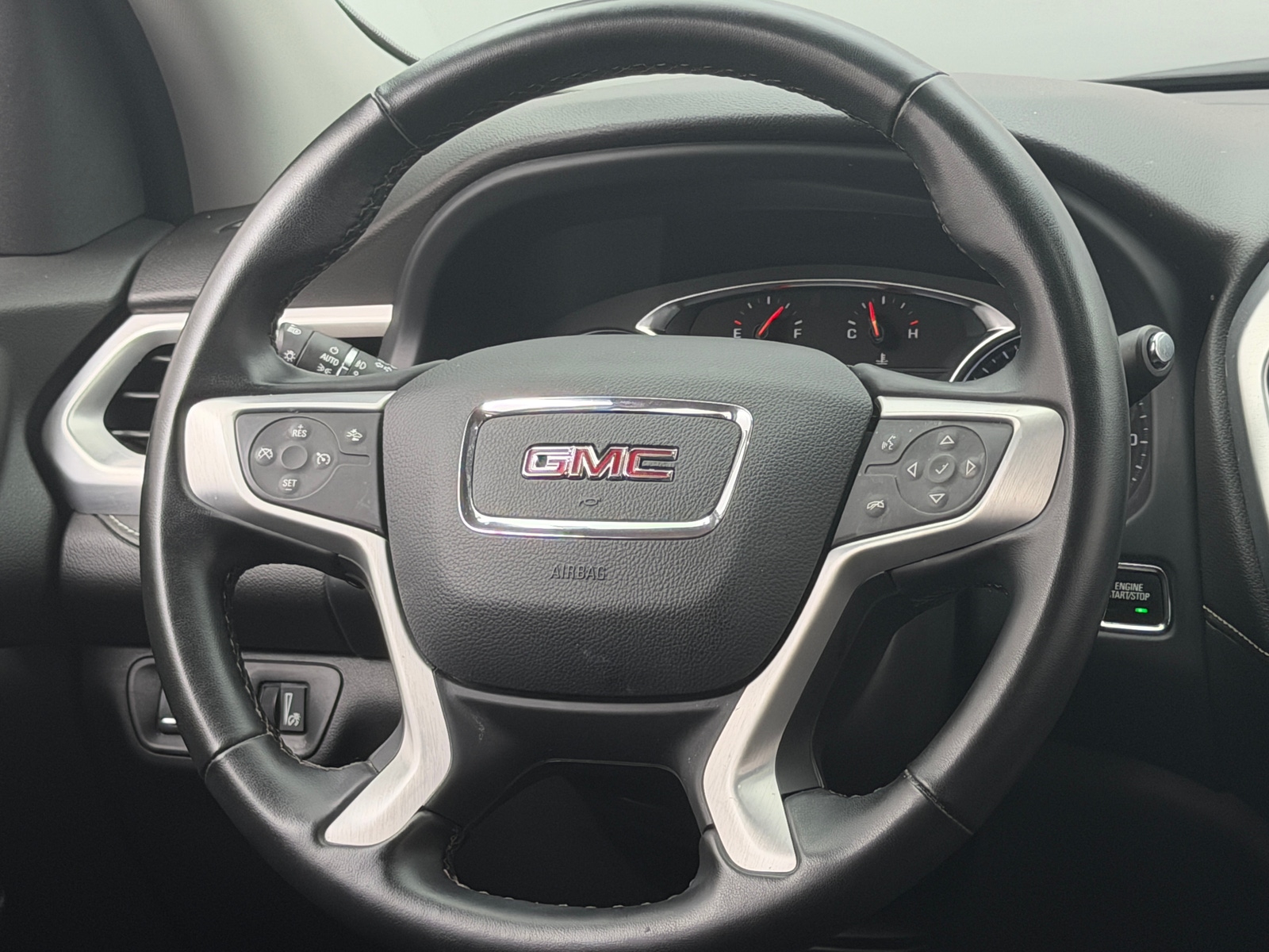 Thumbnail: 2023 GMC Acadia - 4