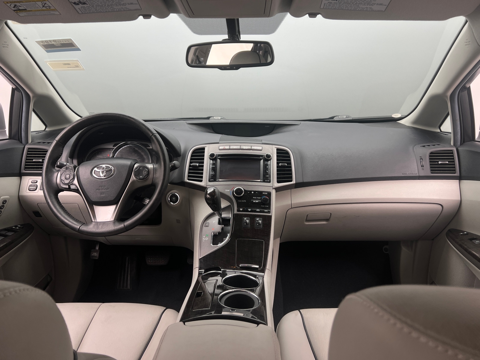 Thumbnail: 2013 Toyota Venza - 3