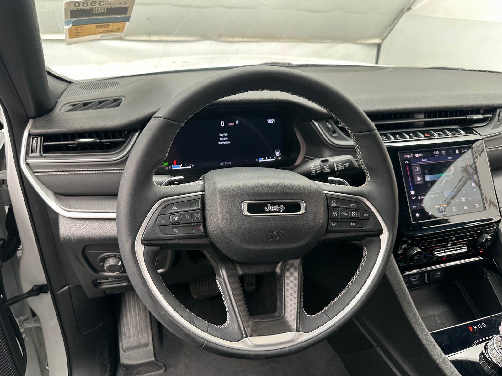 Thumbnail: 2023 Jeep Grand Cherokee L - 4