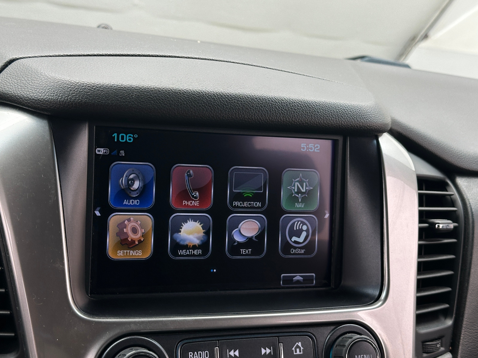 Thumbnail: 2018 Chevrolet Tahoe - 3