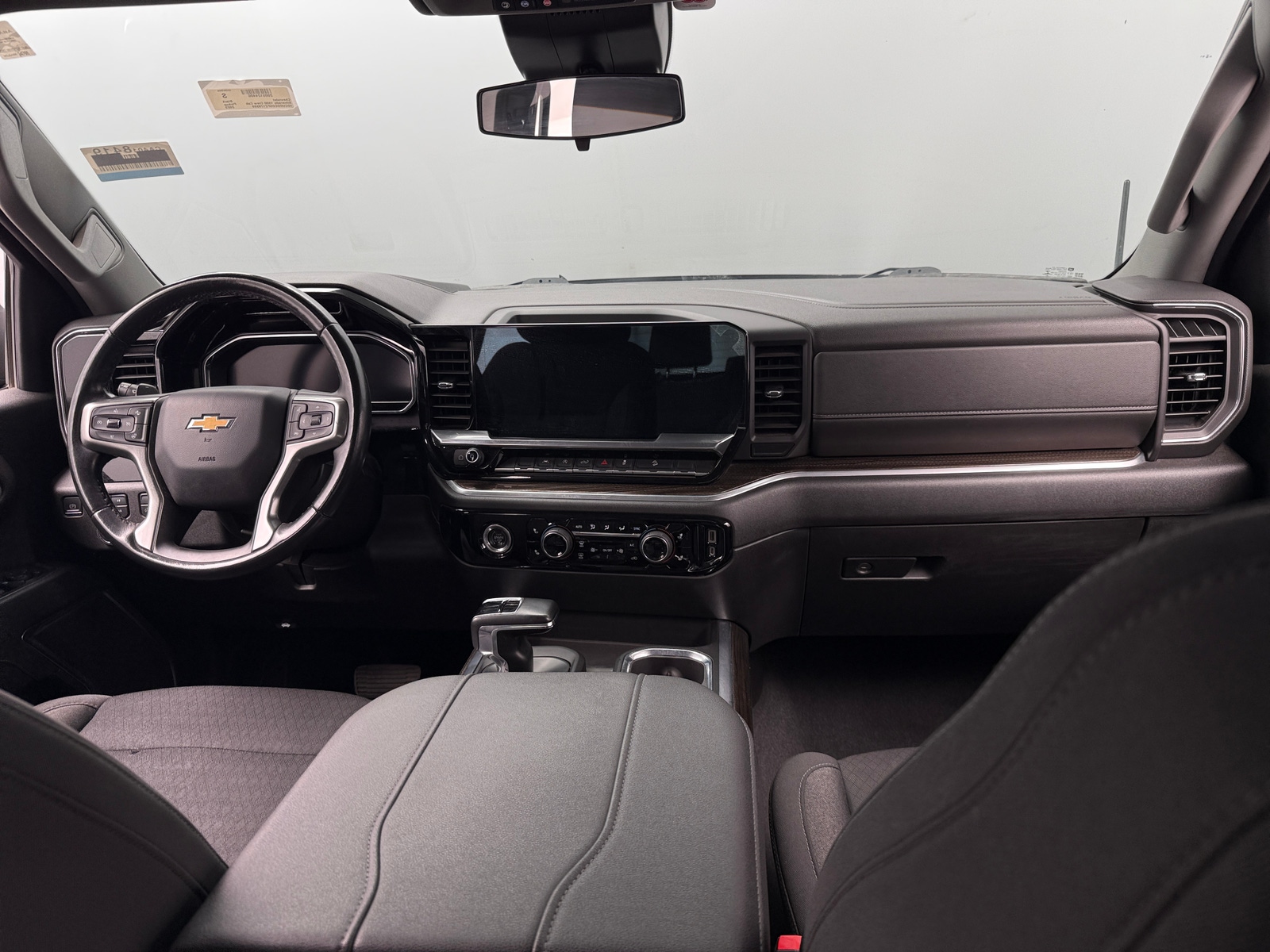Thumbnail: 2023 Chevrolet Silverado 1500 - 3