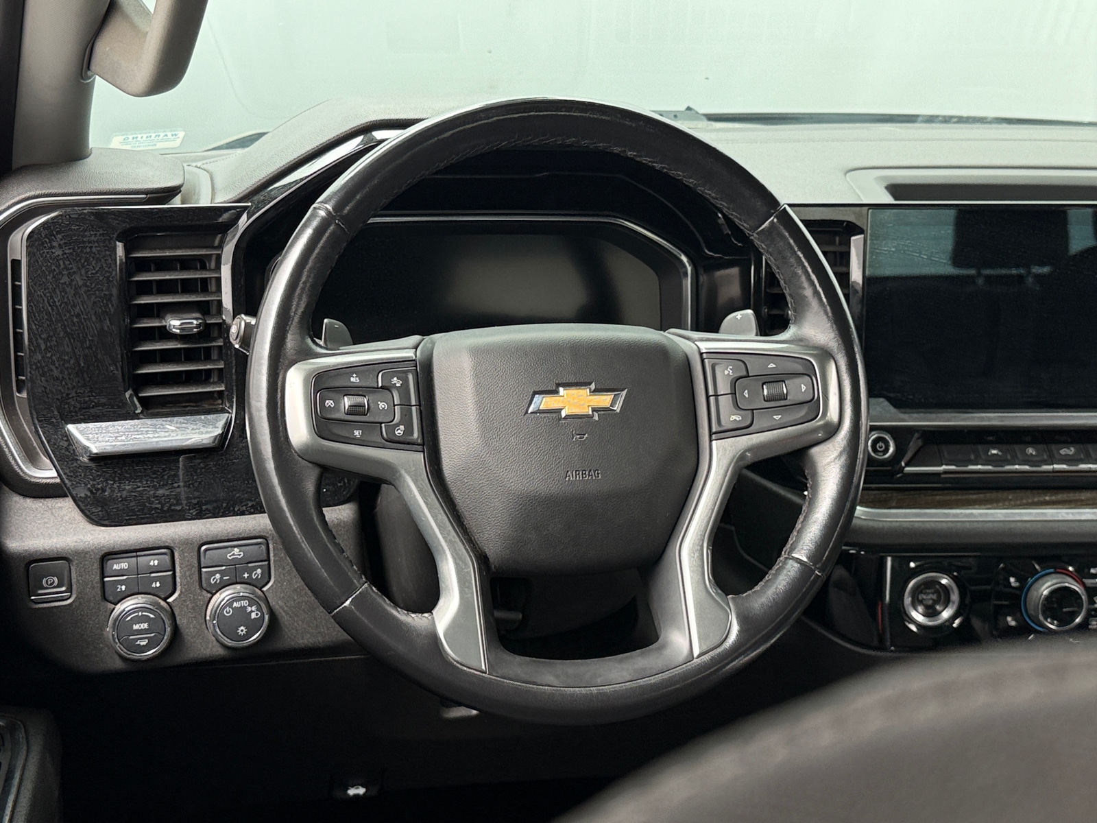 Thumbnail: 2023 Chevrolet Silverado 1500 - 5