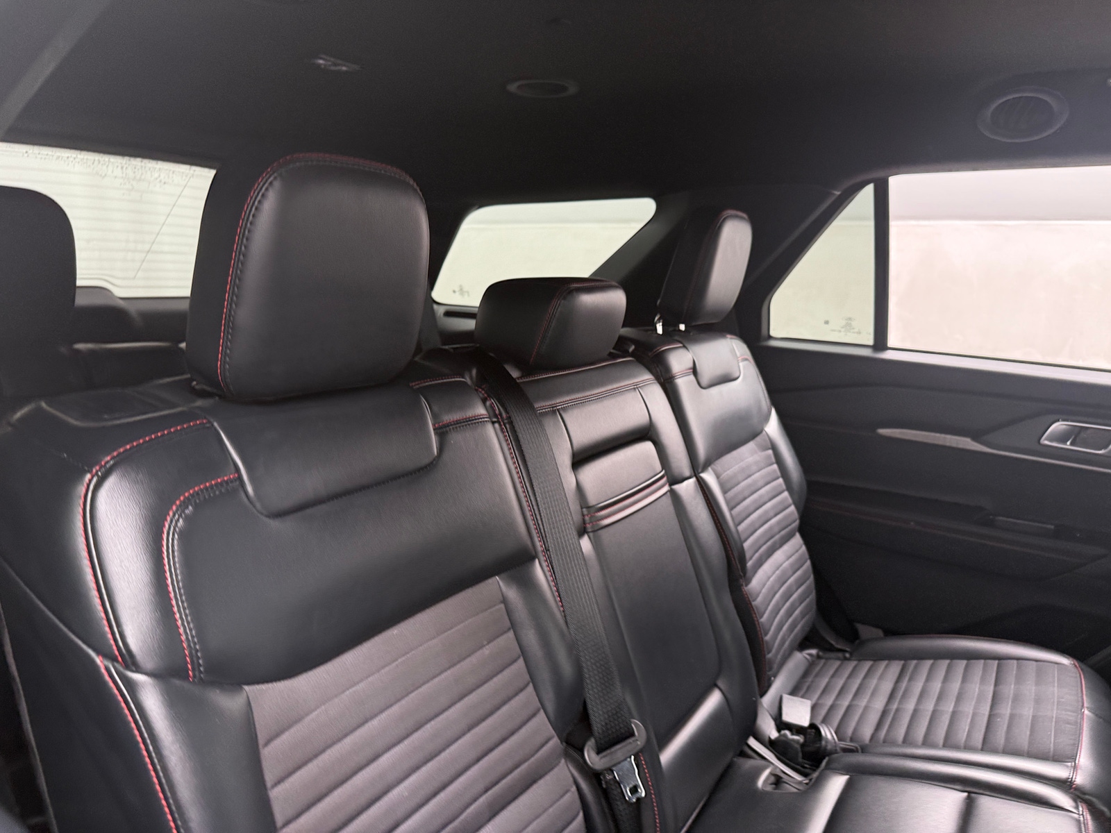 Thumbnail: 2025 Ford Explorer - 5
