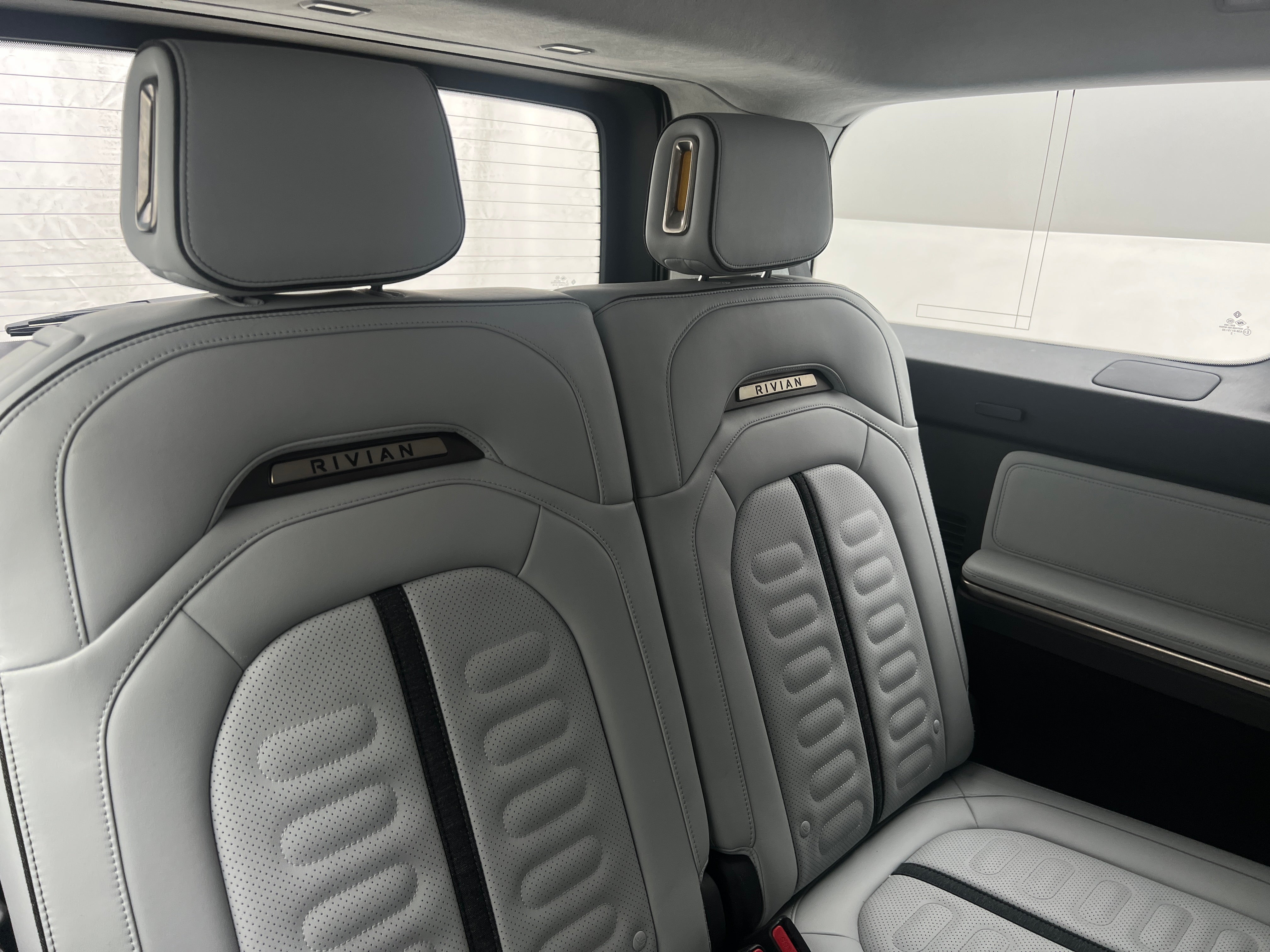 Used 2023 Rivian R1S Adventure with VIN 7PDSGABL6PN007347 for sale in Oak Creek, WI