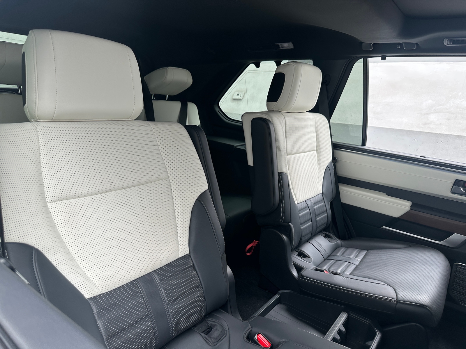Thumbnail: 2024 Toyota Sequoia - 6