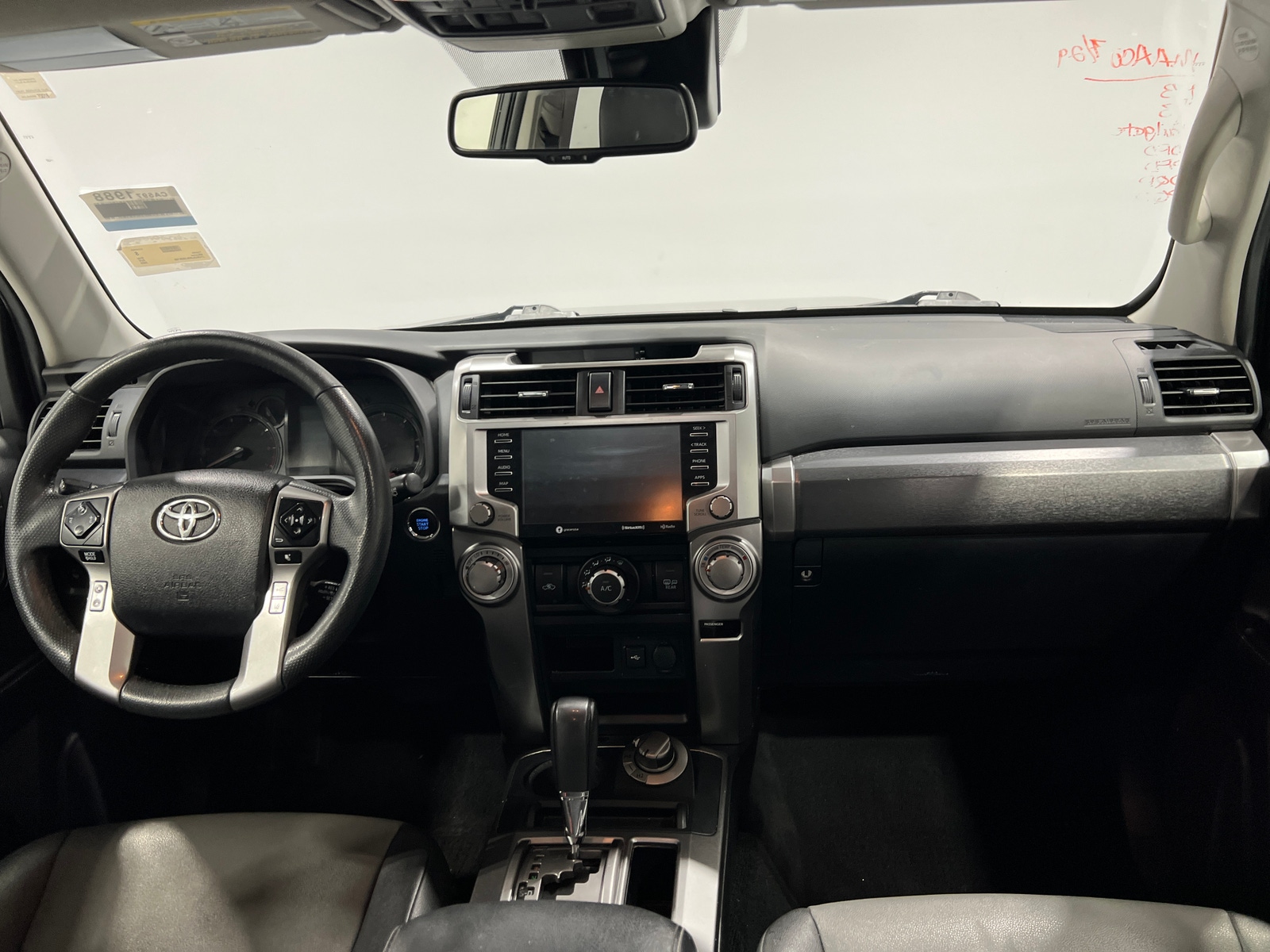 Thumbnail: 2020 Toyota 4Runner - 3