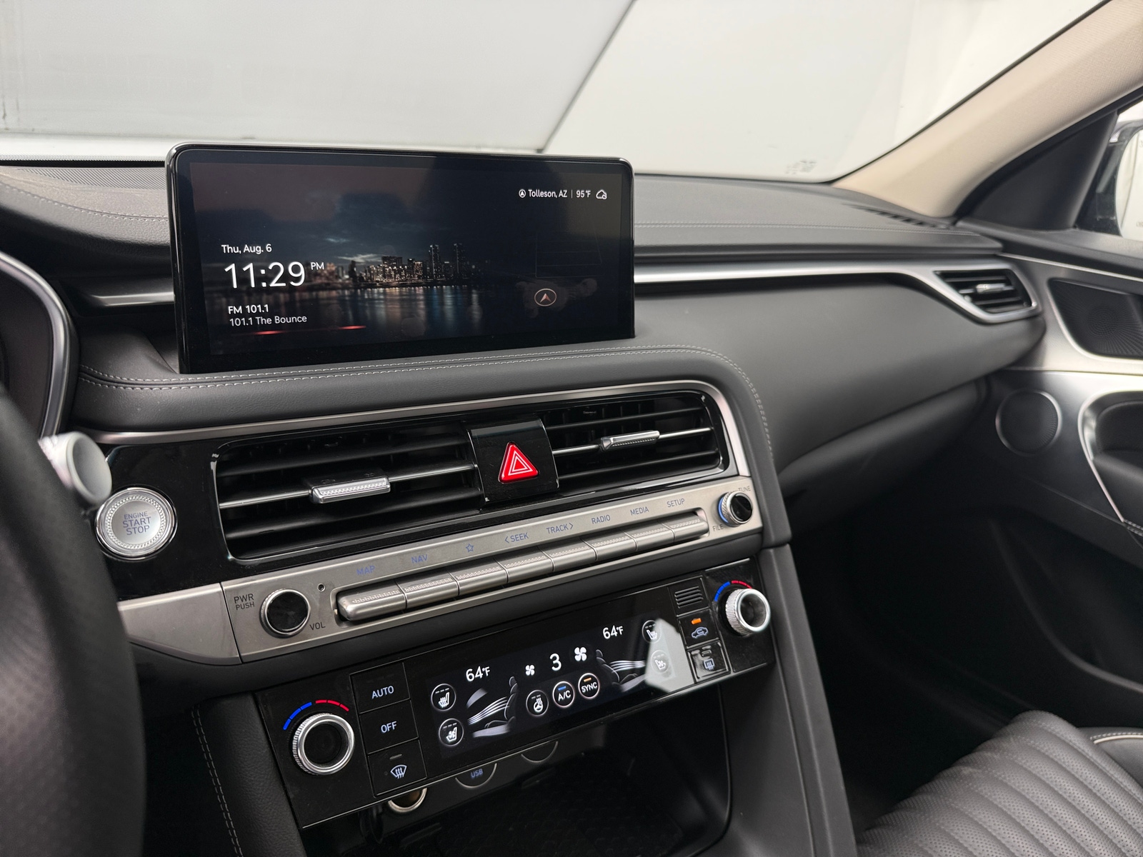 Thumbnail: 2026 Genesis G70 - 3