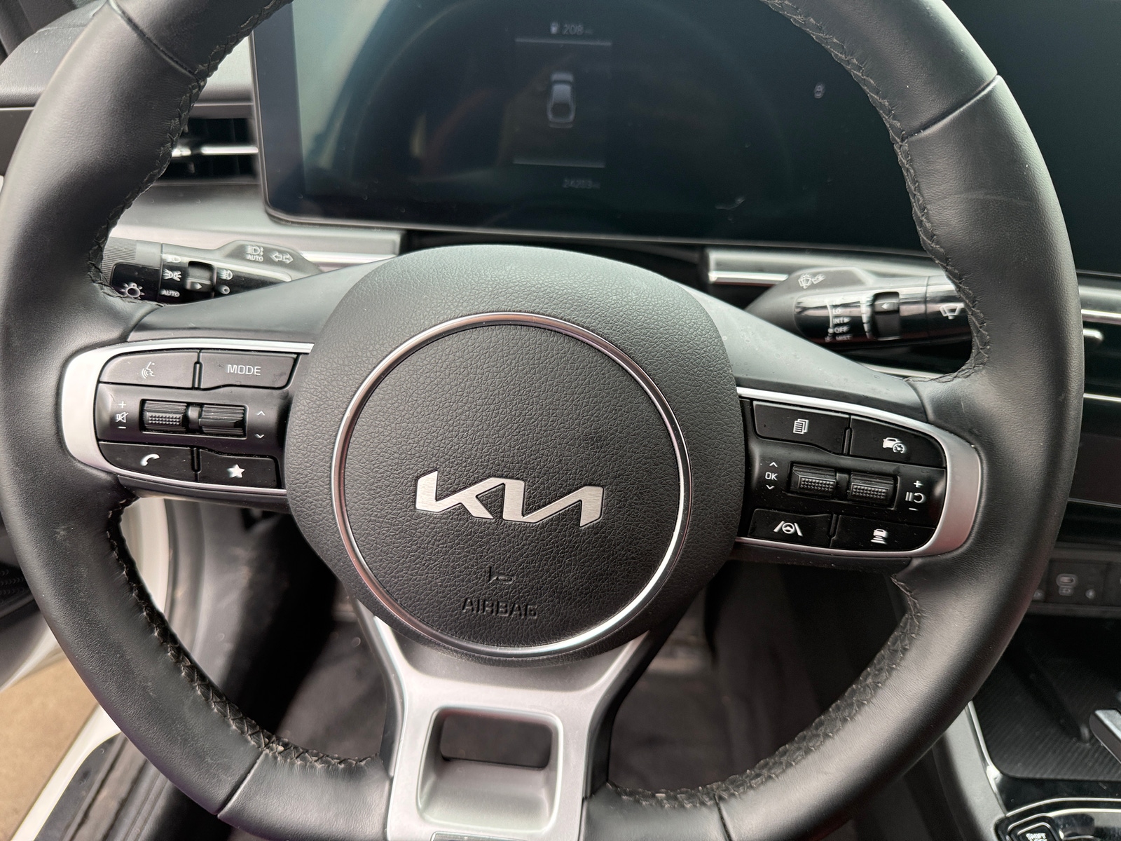 Thumbnail: 2025 Kia K5 - 4