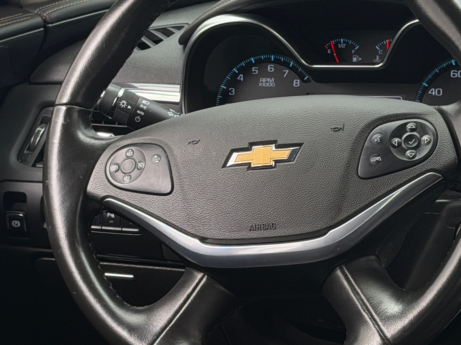 Thumbnail: 2015 Chevrolet Impala - 4