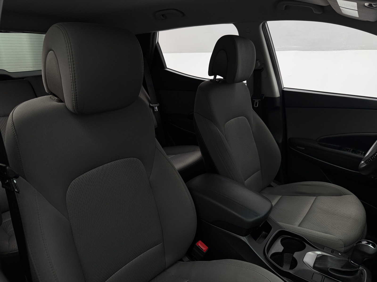 Thumbnail: 2018 Hyundai Santa Fe - 2