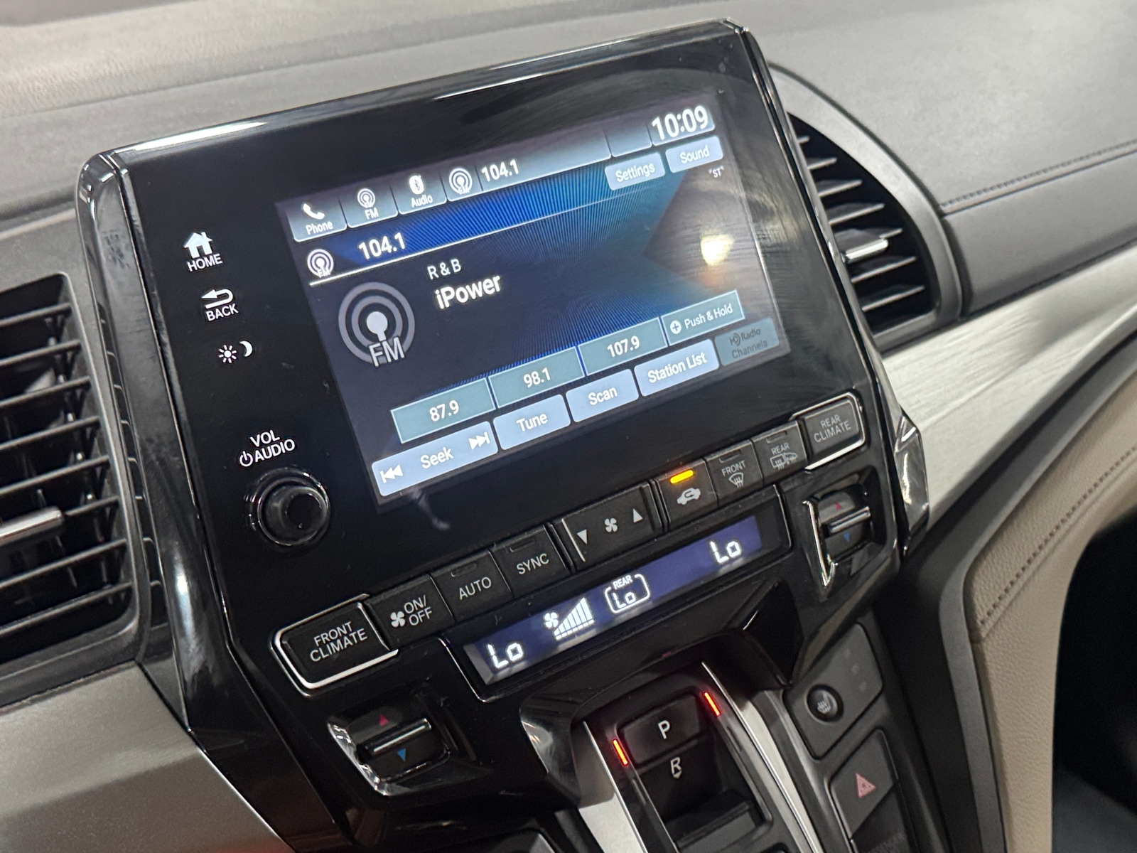 Thumbnail: 2020 Honda Odyssey - 3