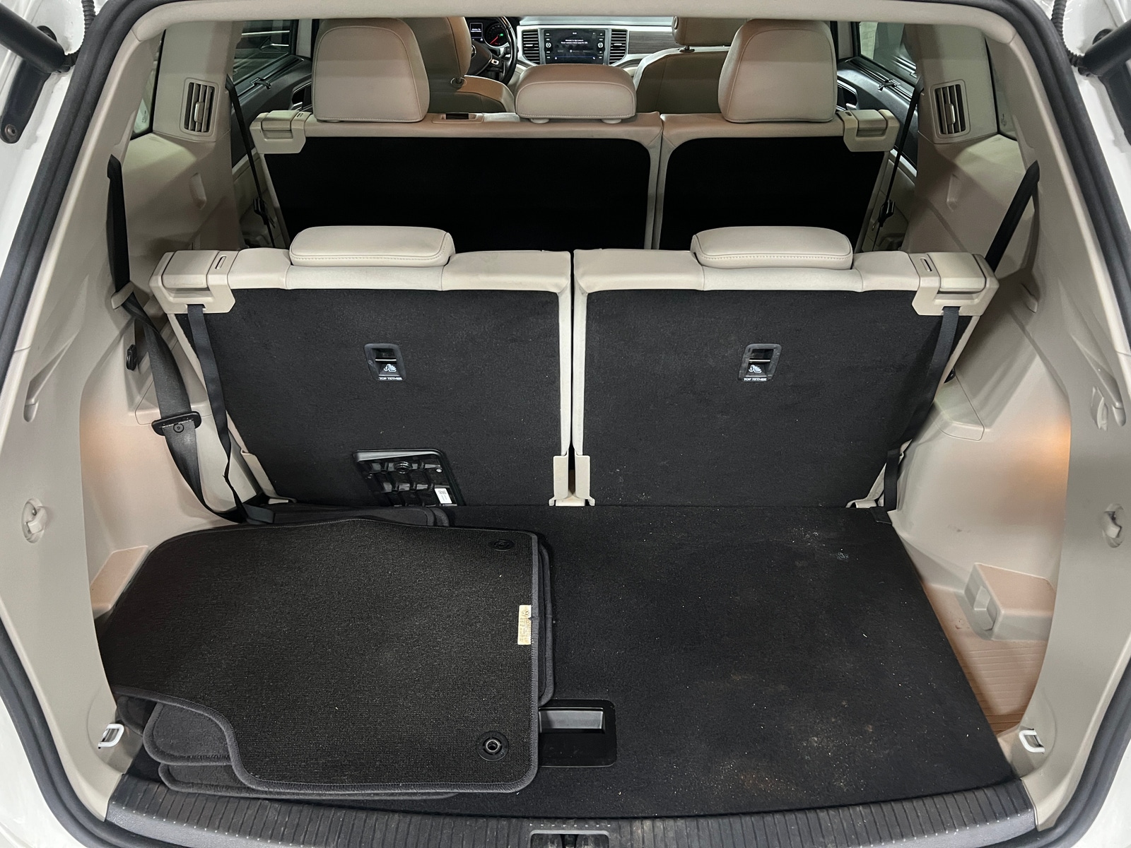 Thumbnail: 2019 Volkswagen Atlas - 6