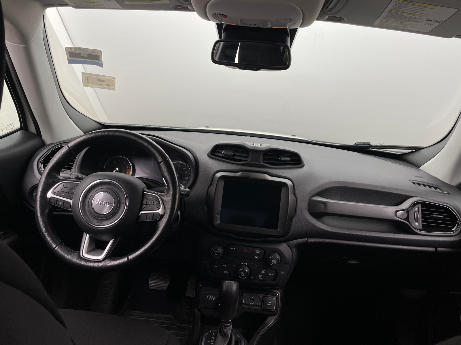 Thumbnail: 2023 Jeep Renegade - 3