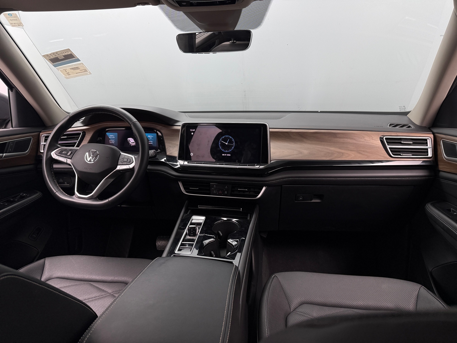 Thumbnail: 2026 Volkswagen Atlas - 3